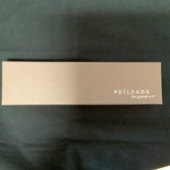 Silpada dainty cross necklace. - Picture 3 of 4